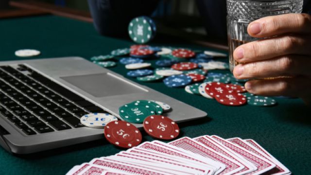 How To Play Poker